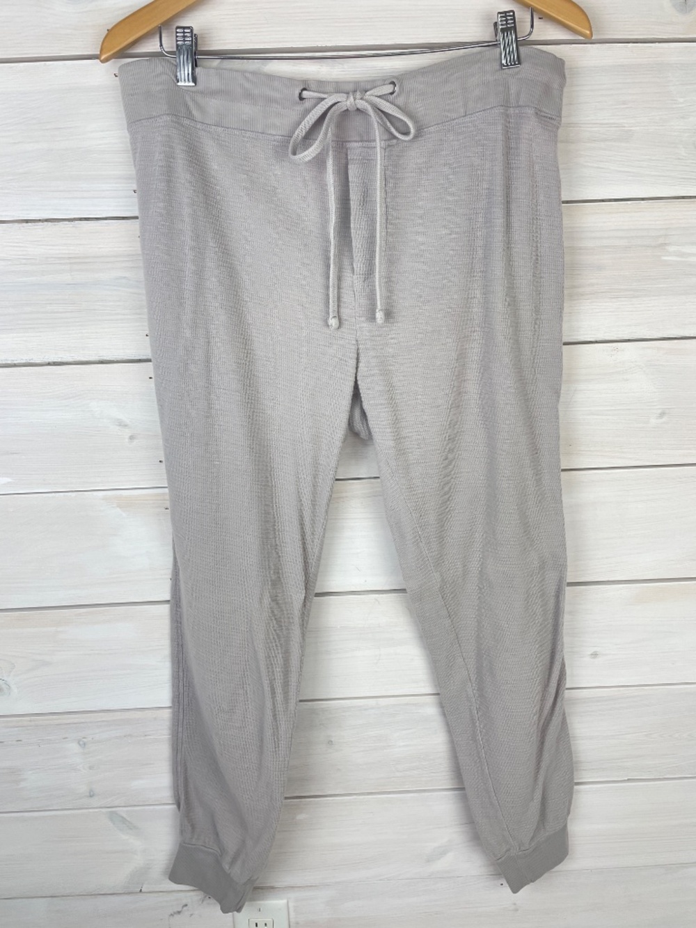 James Perse gray joggers or sweat pants